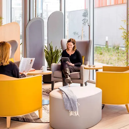 Adagio Access Paris Massy Gare 3*