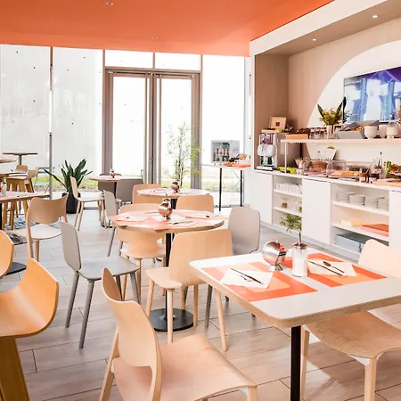 Adagio Access Paris Massy Gare