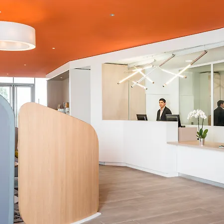 Adagio Access Paris Gare מאסי