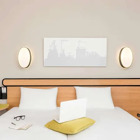 Adagio Access Paris Massy Gare 3* Massy (Essonne)