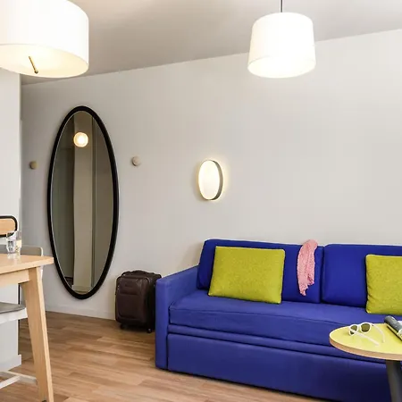 Adagio Access Paris Gare מלון דירות 3*