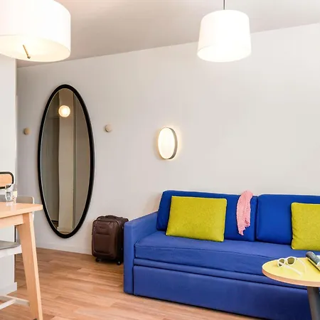 Adagio Access Paris Gare מלון דירות 3*