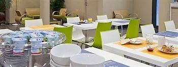 Apartahotel Adagio Access Paris Gare 3*