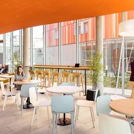 Adagio Access Paris Gare מלון דירות