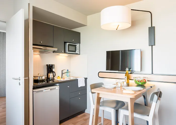 Adagio Access Paris Gare Hotel apartamentowy Massy (Essonne)